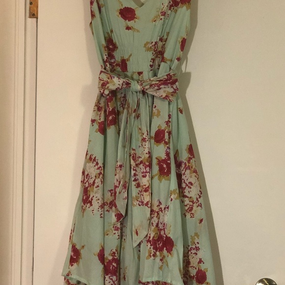 Pretty Kitty Fashion Dress, Size 8 - Picture 2 of 6